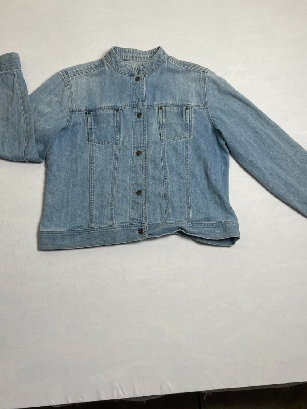 Crazy Horse Size Large Collarless Light Wash Jean Jacket Button Up  Size Large